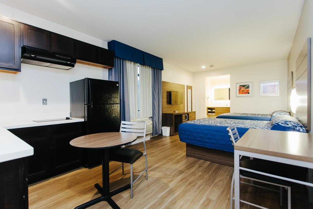هيوستن Palace Inn Blue City Centre المظهر الخارجي الصورة